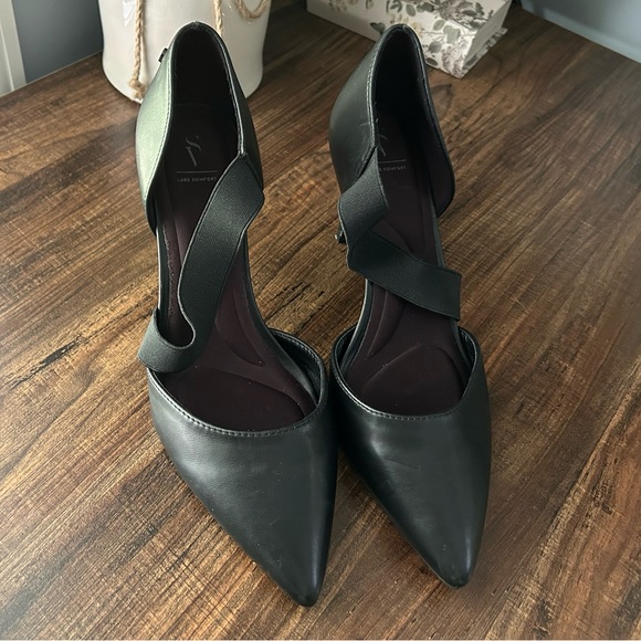 Simply Vera Wang Woman's Pointed Toe Pumps Sandals Size 9.5 - Picture 4 of 9